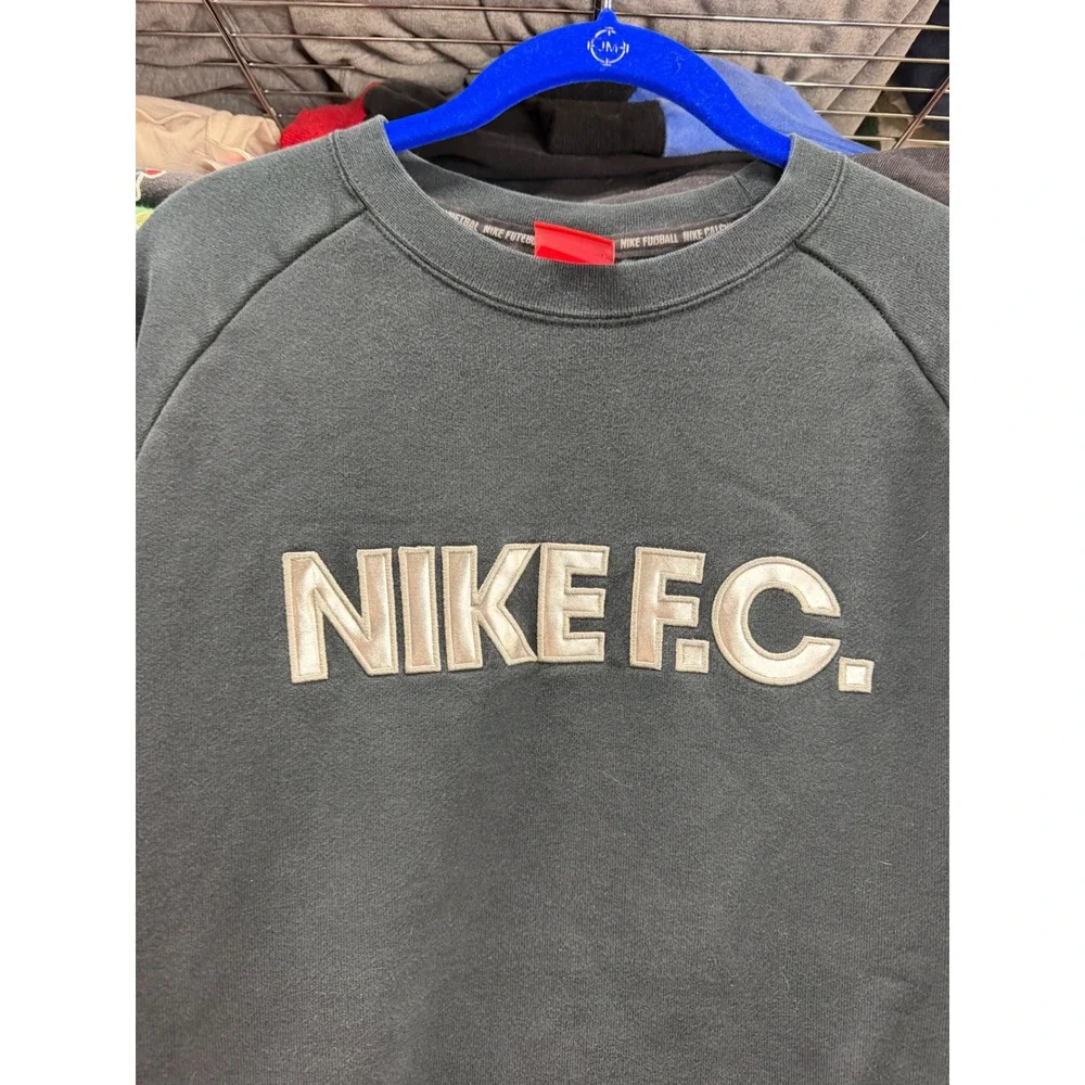 Nike FC Mens Futbol Sweatshirt Black Grey Embroidered Logo Soccer Large 5970